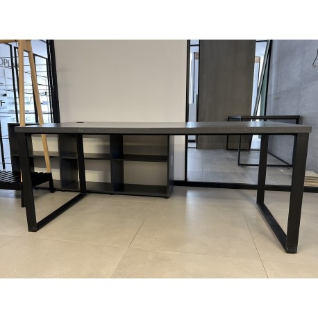 Kancelársky stôl 180 x 80 cm, s otvorom, antracit, STOLPT05 - POUŽITÝ TOVAR