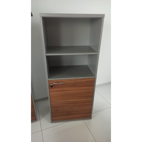 Skrinka 141,5 x 60 x 40,5 cm pánty vpravo, SKRINKASKRPT01 - POUŽITÝ TOVAR