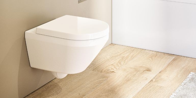 Závesná WC misa VILLEROY & BOCH Architectura s technológiou TwistFlush